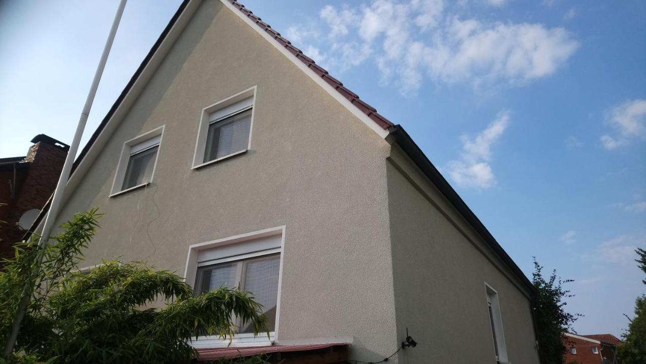 Privates Einzelzimmer Bei Der Weser-Ems-Halle Oldenburg Exterior photo
